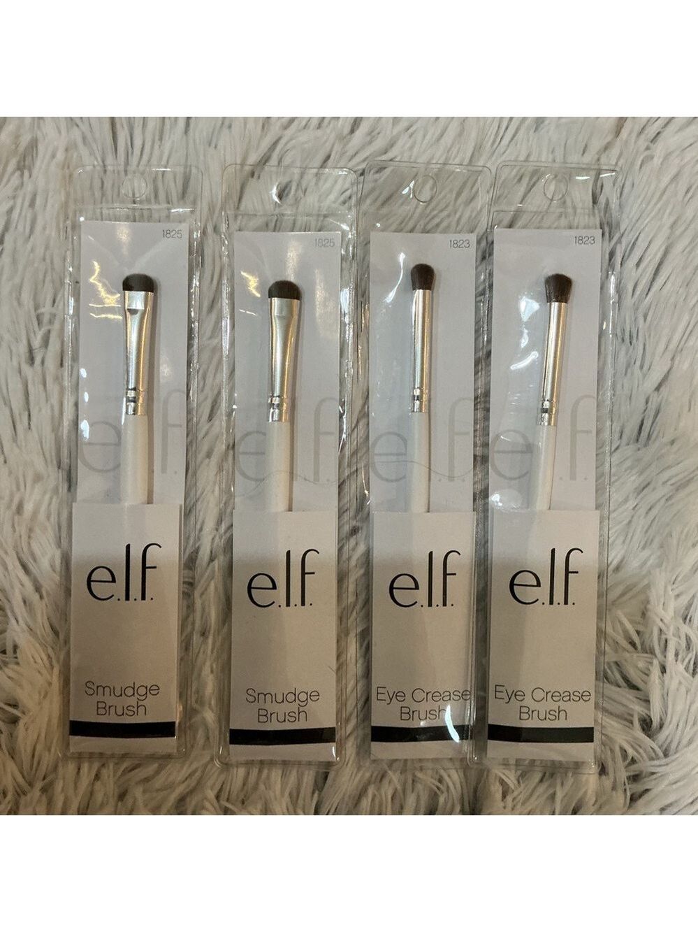 e.l.f. Makeup Brushes Bundle – 2 Smudge + 2 Eye Crease (NWT)